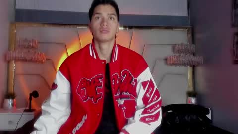 Snapshot of andypalmer_ chatting on 01/30/25, 12:06 andy palmer online show from 01/30/25, 12:06