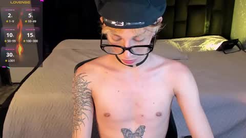 Andy online show from 10/08/25, 09:23