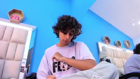 andyxibrat online show from 10/12/25, 12:15