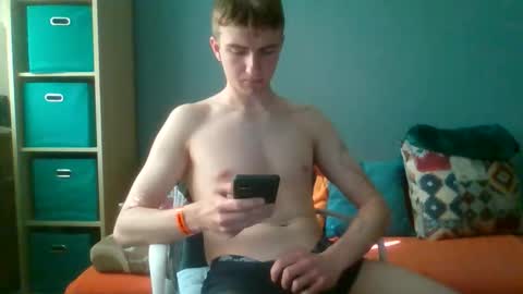 Snapshot of andyy_02 chatting on 05/23/26, 03:27 andyy_02 online show from 05/23/26, 03:27