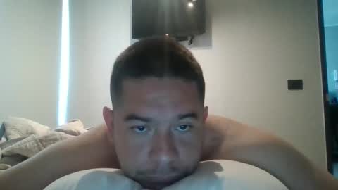 Snapshot of andyzeta10 chatting on 03/14/26, 12:54 andyzeta10 online show from 03/14/26, 12:54