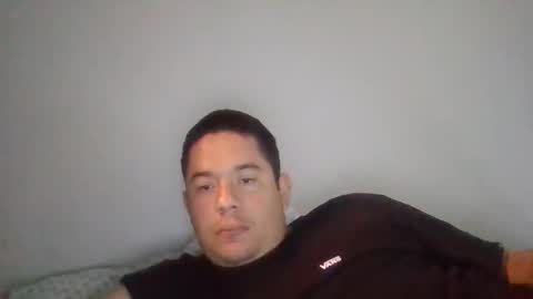 Snapshot of andyzeta10 chatting on 03/28/26, 01:00 andyzeta10 online show from 03/28/26, 01:00