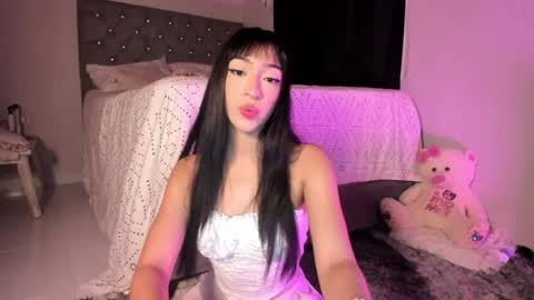          online show from 04/28/26, 02:10