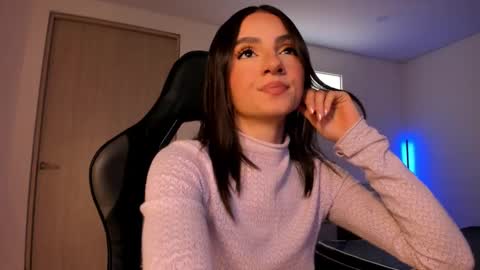      online show from 03/07/25, 06:22