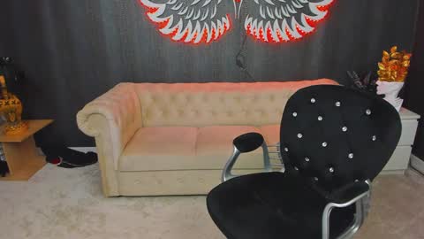 Snapshot of anemariejolie chatting on 02/06/25, 10:00 Anne online show from 02/06/25, 10:00