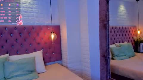 Snapshot of anette_bennet chatting on 11/26/25, 07:37 anette_bennet online show from 11/26/25, 07:37