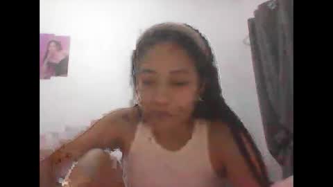 ange011 online show from 04/21/26, 11:49
