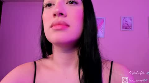 Snapshot of angeel_fox chatting on 04/09/26, 03:39 Angel online show from 04/09/26, 03:39