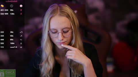 Snapshot of angeellina chatting on 12/02/24, 06:54 angeellina online show from 12/02/24, 06:54