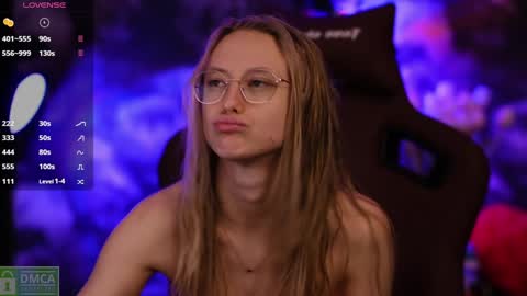 Snapshot of angeellina chatting on 01/24/25, 06:35 angeellina online show from 01/24/25, 06:35