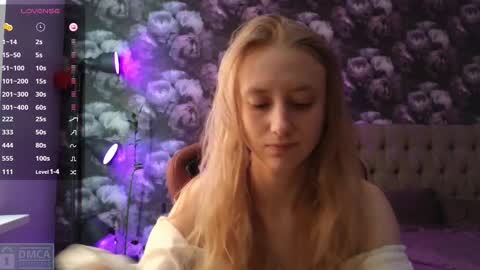 Snapshot of angeellina chatting on 02/20/25, 10:37 angeellina online show from 02/20/25, 10:37