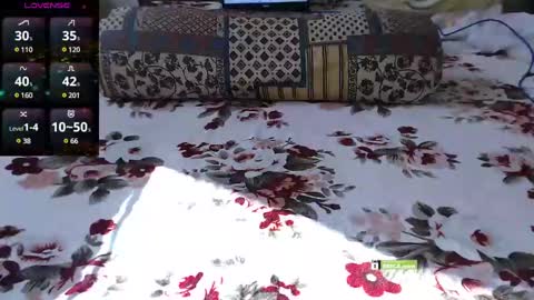 Angelina online show from 03/09/25, 09:46