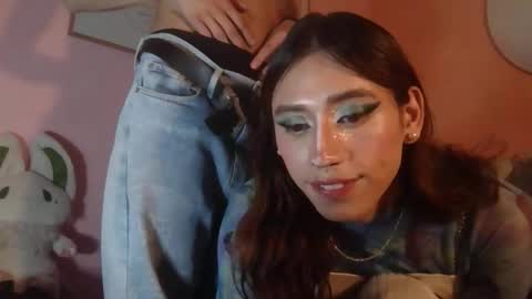 Snapshot of angel_____1 chatting on 02/12/26, 01:06 angel_____1 online show from 02/12/26, 01:06