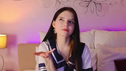 Snapshot of angel__rossee chatting on 05/09/26, 06:51 Rose 18 New here online show from 05/09/26, 06:51