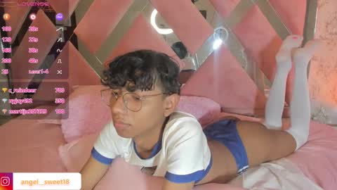 Snapshot of angel__sweet18 chatting on 12/03/24, 03:41 online show from 12/03/24, 03:41