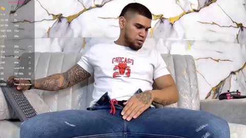 angel__tattoo online show from 05/21/26, 01:34