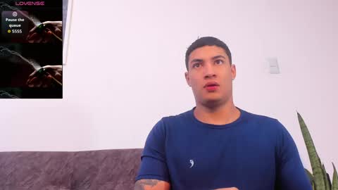 Angel online show from 04/30/26, 10:54
