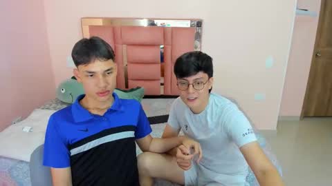 Angel and Jeff online show from 11/20/25, 07:52