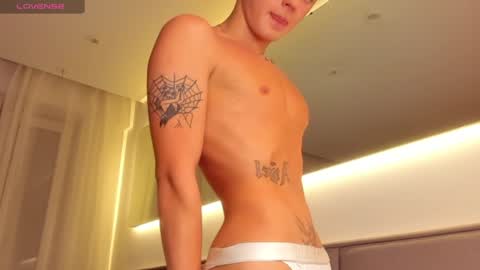 angel_andreww online show from 12/26/24, 03:31