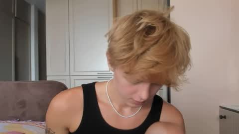 Snapshot of angel_andreww chatting on 06/02/26, 09:55 angel_andreww online show from 06/02/26, 09:55