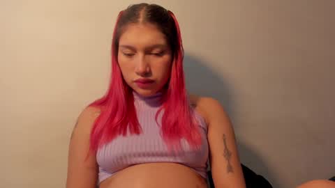 Snapshot of angel_copper chatting on 01/21/25, 11:02 Angie indepent model online show from 01/21/25, 11:02