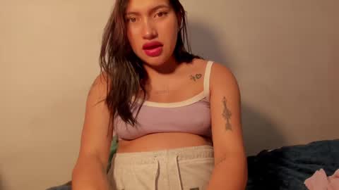 Snapshot of angel_copper chatting on 02/18/25, 12:48 Angie indepent model online show from 02/18/25, 12:48