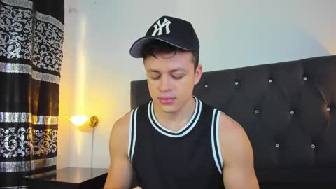 Angel Cuervo online show from 01/08/25, 12:37