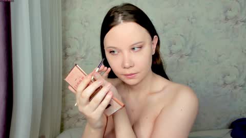 Snapshot of angel_doll585 chatting on 01/31/25, 10:21 Fallen Angel online show from 01/31/25, 10:21