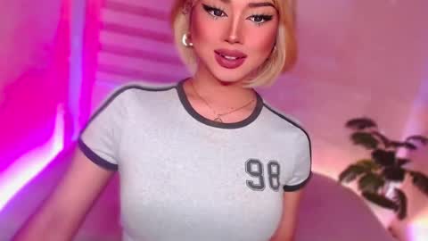 Angel online show from 06/21/26, 06:43
