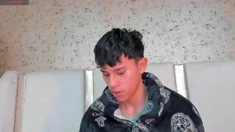 Snapshot of angel_esteban_fx chatting on 03/01/25, 10:34 ngel Esteban online show from 03/01/25, 10:34