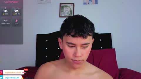 Snapshot of angel_esteban_fx chatting on 11/08/25, 11:21 ngel Esteban online show from 11/08/25, 11:21