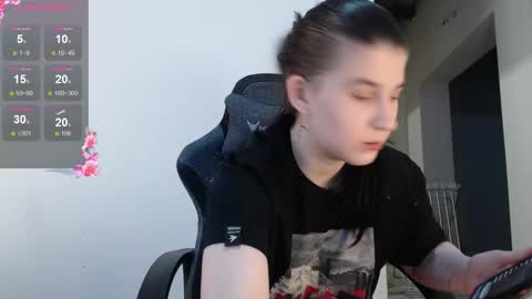 Snapshot of angel_gelya chatting on 03/18/26, 03:59 Angel online show from 03/18/26, 03:59