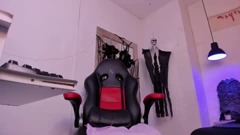 angel hardy online show from 10/20/25, 12:05