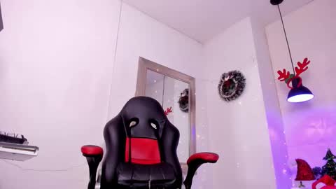 angel hardy online show from 11/26/25, 12:06