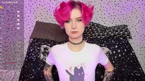 Snapshot of angel_julles chatting on 03/20/26, 04:56 Angel Dust online show from 03/20/26, 04:56