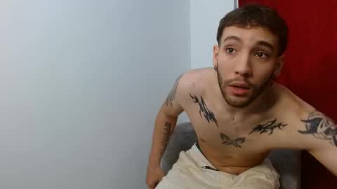 angel_kyrozz online show from 10/07/25, 03:04