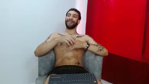 angel_kyrozz online show from 10/20/25, 07:47