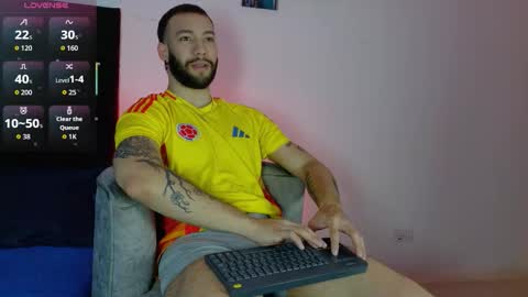 angel_kyrozz online show from 03/26/26, 07:19