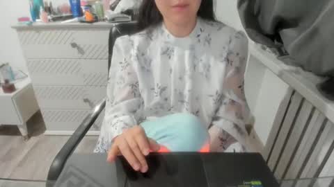 Snapshot of angel_lee__ chatting on 01/04/25, 05:47 angel_lee__ online show from 01/04/25, 05:47