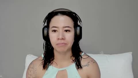 Angel online show from 12/15/25, 04:33