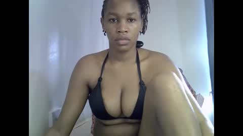 angel_mia5 online show from 05/03/26, 12:33