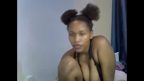 Snapshot of angel_mia5 chatting on 05/27/26, 01:57 angel_mia5 online show from 05/27/26, 01:57