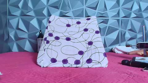 angel red77 online show from 10/30/25, 07:58