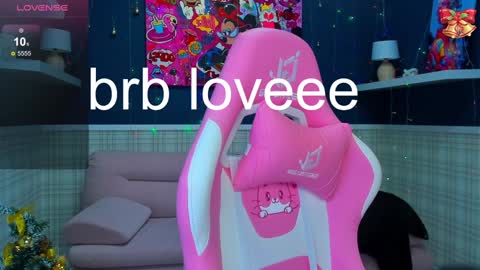 Snapshot of angel_sapphire_ chatting on 12/23/24, 11:25 Angel My schedule GTM2 Mon Tue Wen Thu Fri 0900am-0400pm online show from 12/23/24, 11:25