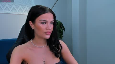 Snapshot of angel_sapphire_ chatting on 12/26/24, 09:01 Angel My schedule GTM2 Mon Tue Wen Thu Fri 0900am-0400pm online show from 12/26/24, 09:01