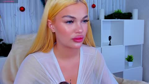 Snapshot of angel_sapphire_ chatting on 01/26/25, 09:08 Angel My schedule GTM2 Mon Tue Wen Thu Fri 0900am-0400pm online show from 01/26/25, 09:08