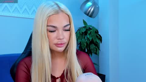 Snapshot of angel_sapphire_ chatting on 03/07/25, 09:07 Angel My schedule GTM2 Mon Tue Wen Thu Fri 0900am-0400pm online show from 03/07/25, 09:07