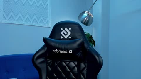 Snapshot of angel_sapphire_ chatting on 03/08/25, 01:14 Angel My schedule GTM2 Mon Tue Wen Thu Fri 0900am-0400pm online show from 03/08/25, 01:14