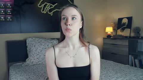 Snapshot of angel_to_burn chatting on 02/02/26, 07:07 SofiaSofi online show from 02/02/26, 07:07