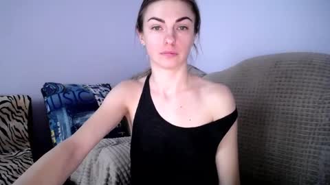 Zoe online show from 03/03/25, 12:05